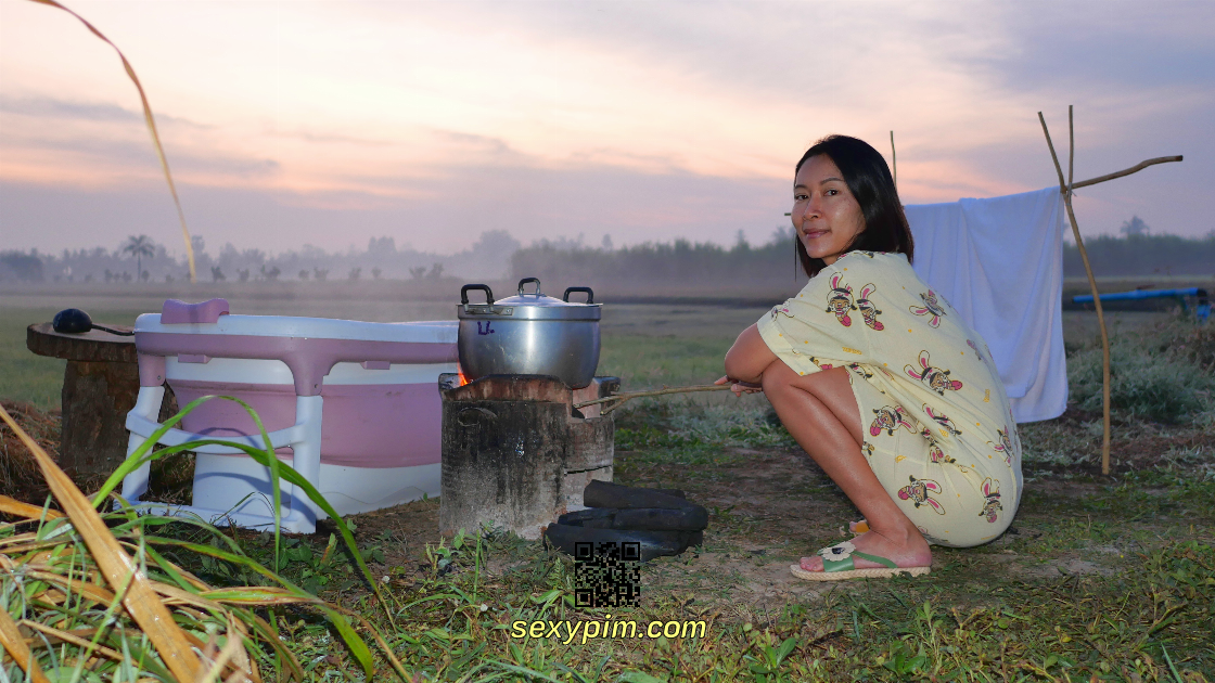 Teaser] Onsen by rice field